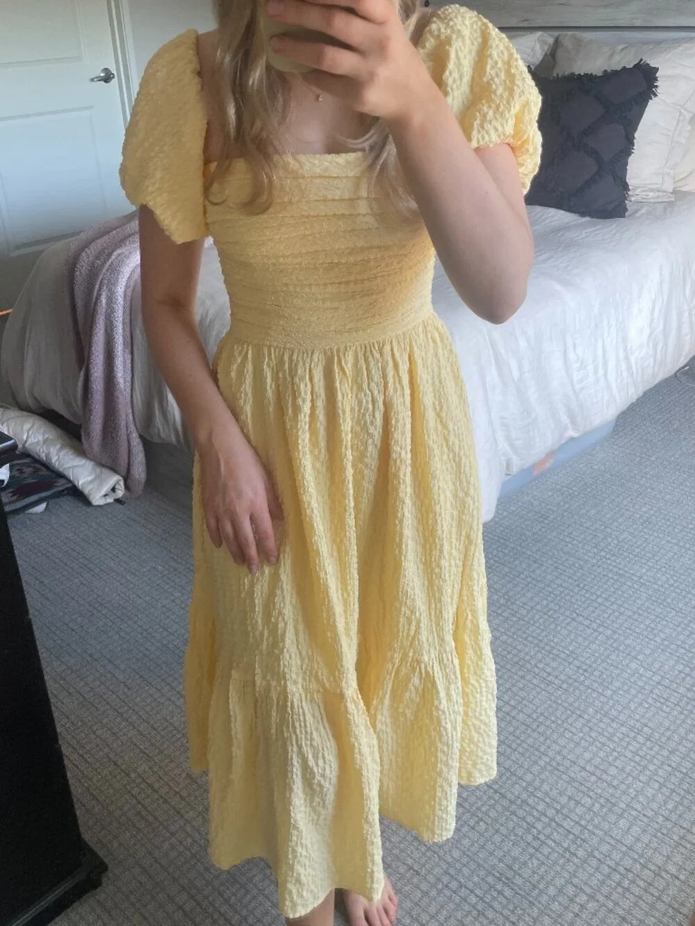 Abercrombie The A&F Emerson Off-The-Shoulder Midi Dress in Yellow